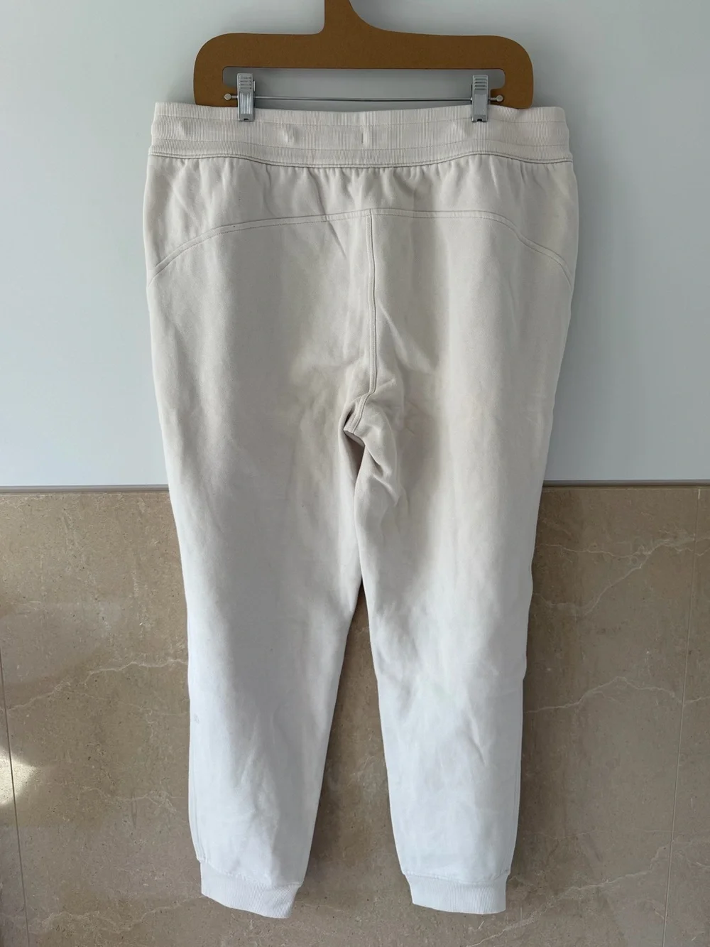 NWOT lululemon athletica Cream Joggers